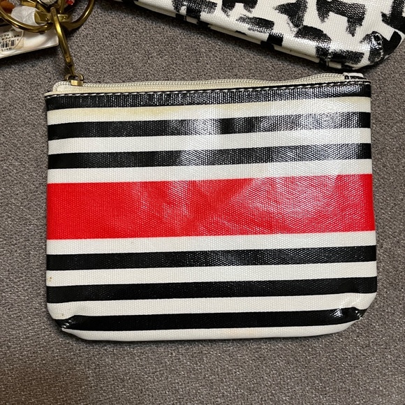 NWT Fossil 3 Cosmetic Red Stripe Triple Key Per Keyper Organizer Makeup Coated - Picture 5 of 10